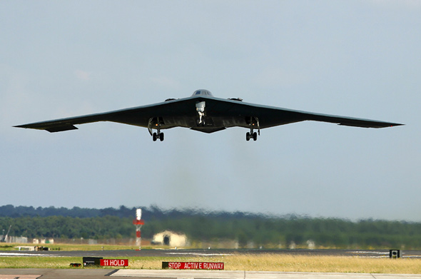 �D�ģ�B-2�[���(zh��n)���Zը�C��(c��)��