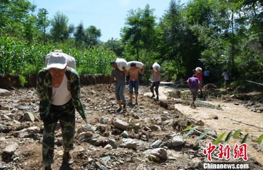 ���C��ˮ�h��ɳ�l(xi��ng)���ϴ��R�r�����c�񱊳�������l�� ���A �z