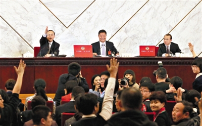 ������ȫ�����f(xi��)���l(f��)�����ϣ����l(f��)���˅����A���У�׷����һ���ᆖ�C����һλ���A���ӛ�ߵõ����@���C����