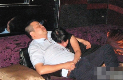 1�����K��һ���ˆT���ء�KTV�H���ա���