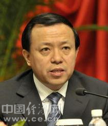 ����(sh��)��(ji��n)�������h�壬1962��5�³�����ɽ�|����ˣ�1982��7���ӹ�����1984��7�¼����Ї�(gu��)���a(ch��n)�h��ͬ��(j��)��W(xu��)��(j��ng)��(j��)�c����W(xu��)Ժ�����ƌW(xu��)�c���̌��I(y��)���I(y��)�����о����W(xu��)�v������W(xu��)��ʿ��