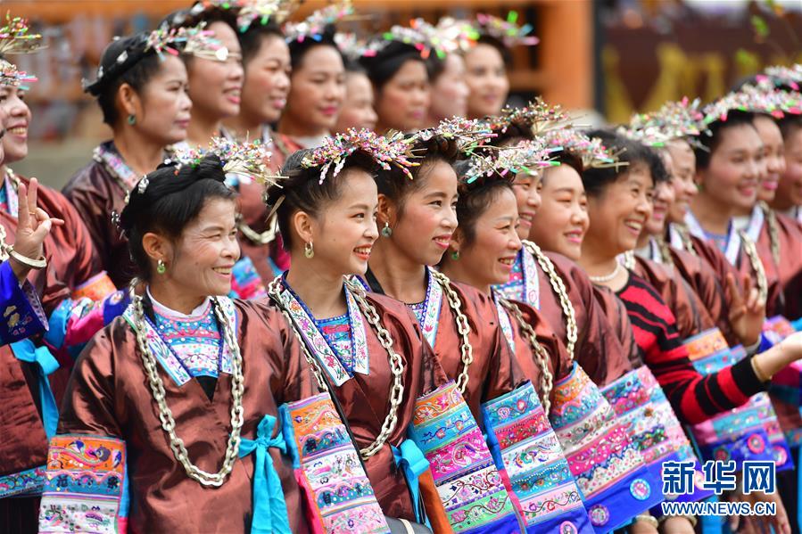 �����Aȫý�^�l���D�Ļ���(d��ng)����7���˹����𴺳���������(x��)��ƽͬ־����ĵ��h�����P(gu��n)�ďV���l(f��)չ�o(j��)��(sh��)